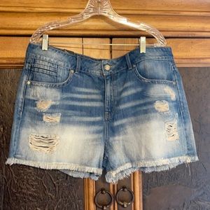 Women’s Buckle Black Denim Shorts